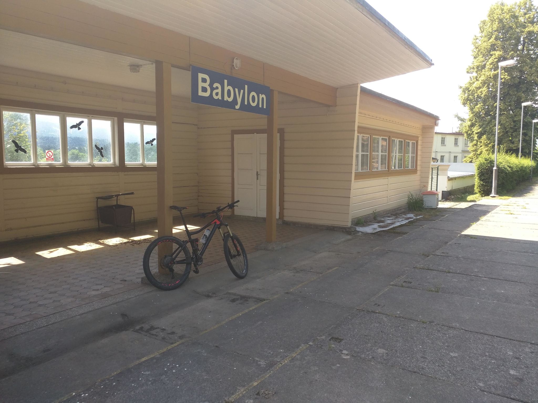 Bahnhof Babylon